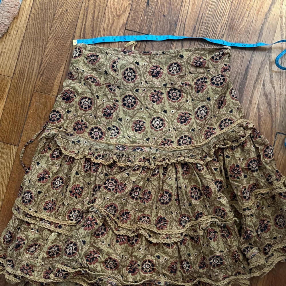 Y2k 'Mix Nouveau News' Yellow Peasant Skirt / Medium - Picture 2 of 5